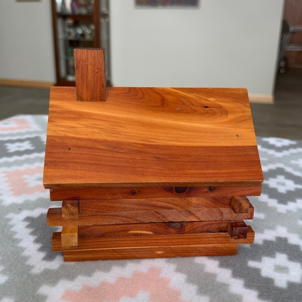 Handmade Log Cabin Bank Wooden Coin Bank - Natural Wood rustic - Picture 3 of 10